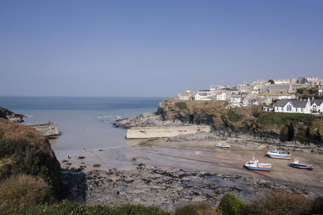 Spacious Home Sleeps 6 Short Walk To Port Isaac Village & Stunning Views Buitenkant foto